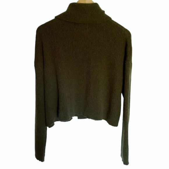J.O.A. Dark Olive Split Front Cropped Turtleneck Sweater XSmall - Picture 3 of 4